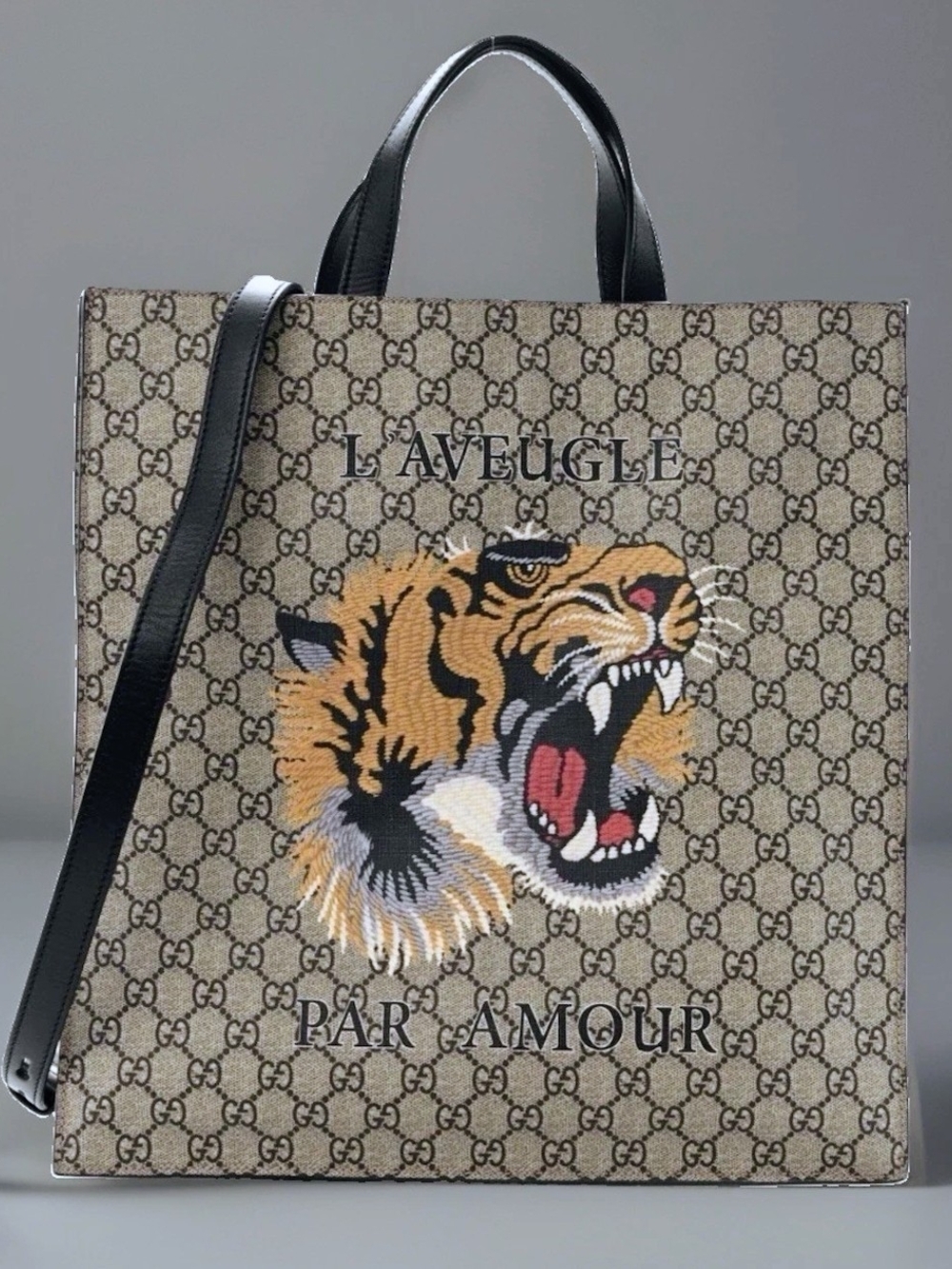 Gucci L'Aveugle Par Amour GG Supreme Tote